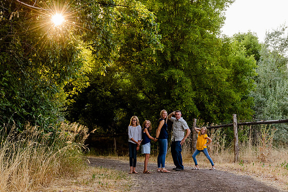 743Family Portraits at Wheeler Farm