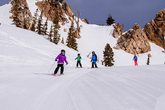 Family Ski at Snowbasin 4-5-17-6805