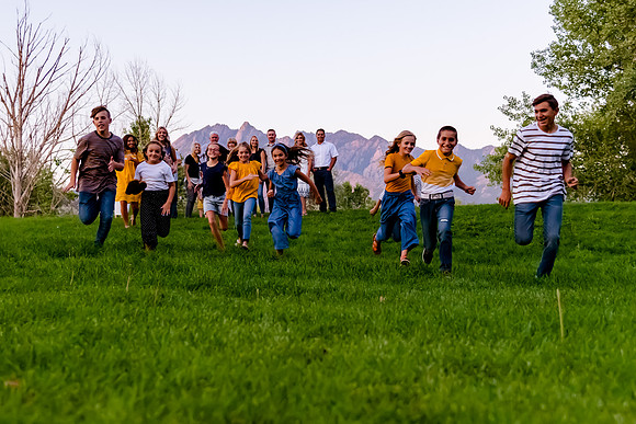 1215Family Portraits at Wheeler Farm