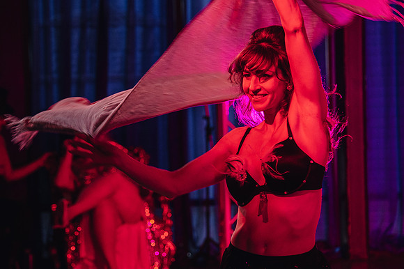 Kiki Cabaret 39757