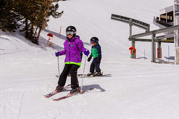 Family Ski at Snowbasin 4-5-17-7497-2