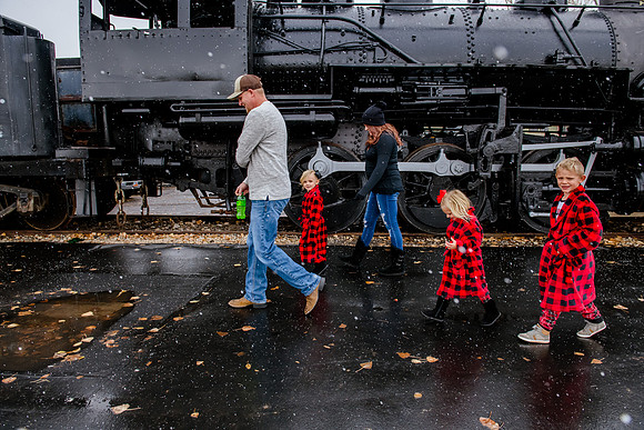 Family Portraits 11-24-2018_DSC5289
