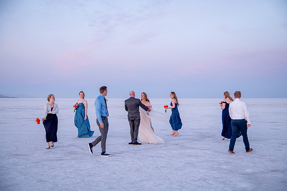 Heather Ohman & Chad Winget’s Windswept Wedding Adventure at the Utah Salt Flats021281