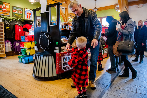 Family Portraits 11-24-2018_DSC5805
