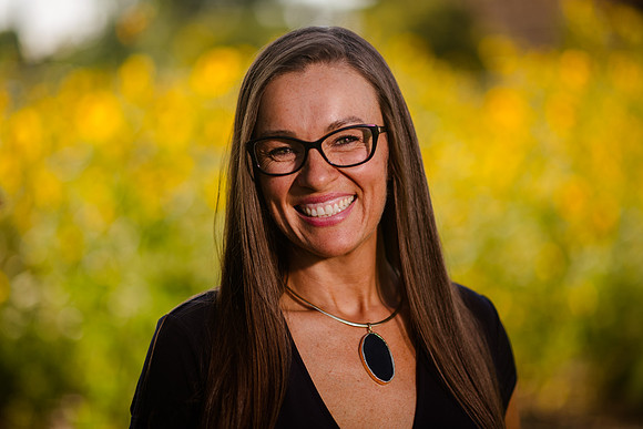 Family Portraits at Wheeler Farm: Alicia Peterson's Blended Family in the Glow of Sunset