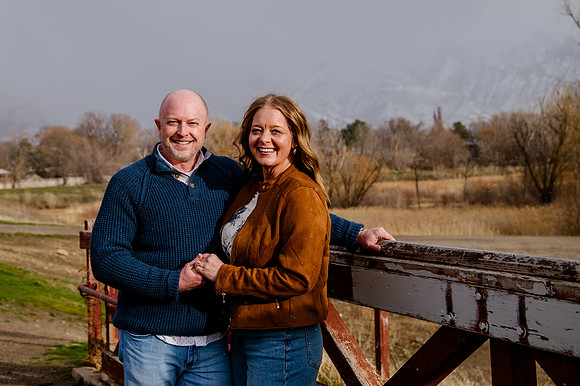A Snowy Moment & First Kiss Revisited: Heather & Chad’s Engagement at Wheeler Farm