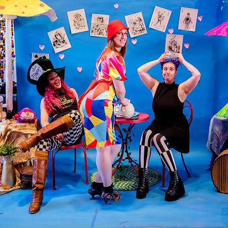 Mad Hatter's Tea Party112667