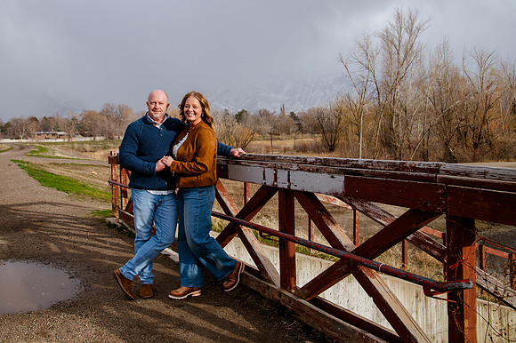 A Snowy Moment & First Kiss Revisited: Heather & Chad’s Engagement at Wheeler Farm