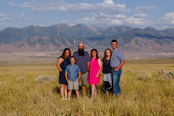 Lund Family Photo Session: Capturing Memories in the West Utah Desert at Sunset
