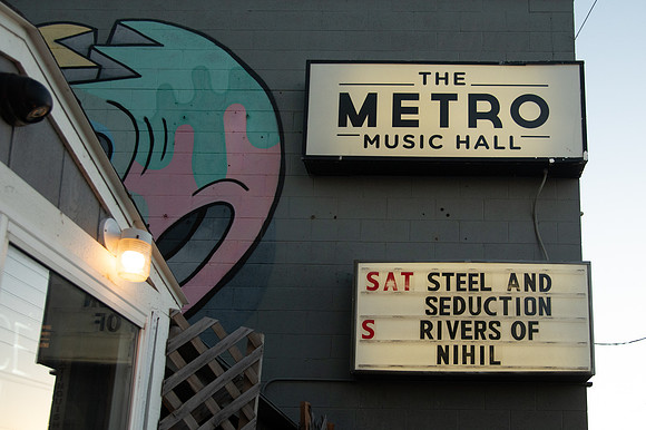 Steel and Seduction – A Night of Grit, Glam, and Fire at Metro Music Hall7784