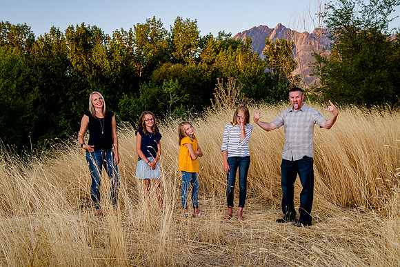 1168Family Portraits at Wheeler Farm