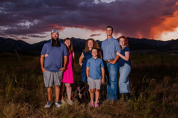 Lund Family Photo Session: Capturing Memories in the West Utah Desert at Sunset