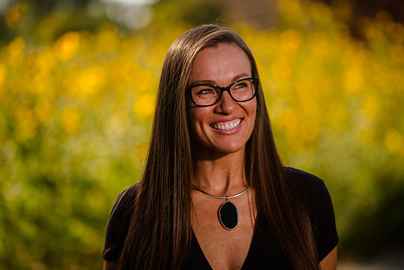 Family Portraits at Wheeler Farm: Alicia Peterson's Blended Family in the Glow of Sunset
