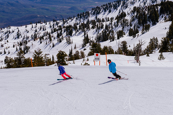 Family Ski at Snowbasin 4-5-17-7769-2