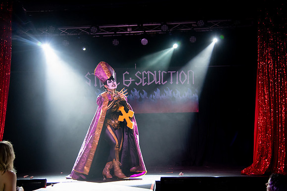 Steel and Seduction – A Night of Grit, Glam, and Fire at Metro Music Hall9198