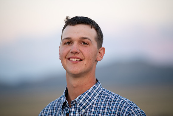 Lund Family Photo Session: Capturing Memories in the West Utah Desert at Sunset