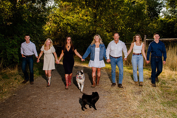 Family Portraits at Wheeler Farm: Alicia Peterson's Blended Family in the Glow of Sunset