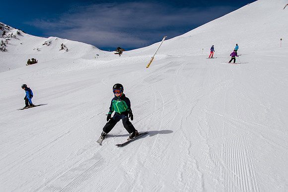 Family Ski at Snowbasin 4-5-17-8567