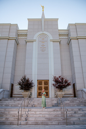 Missionary Photoshoot: Isabelle Petersen at Bountiful Temple
