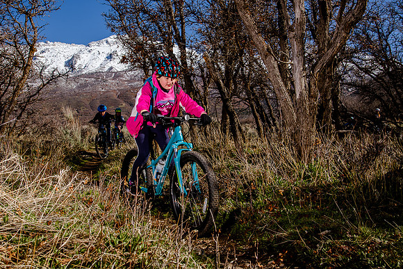 Velo 202138324