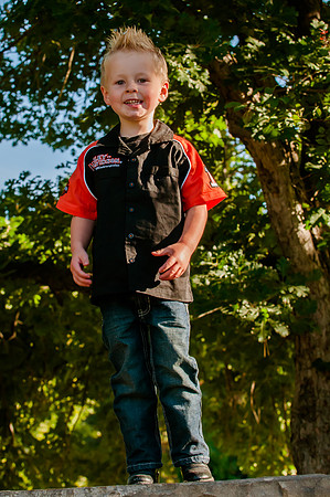 Family Pictues at the International Peace Gardens slc,utah-8759