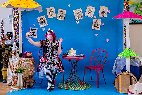 Mad Hatter's Tea Party112029