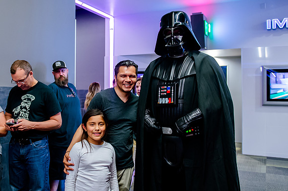 Envision Solo Screening 2018-6744