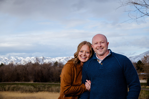 A Snowy Moment & First Kiss Revisited: Heather & Chad’s Engagement at Wheeler Farm