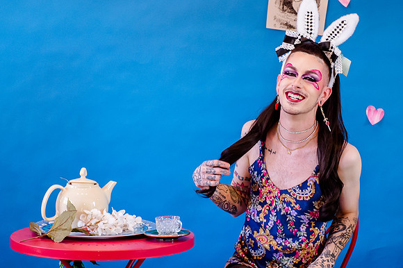 Mad Hatter's Tea Party112112