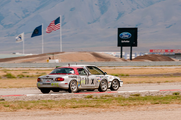 Brian Smyer NASA 2013-7738