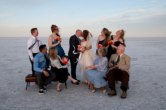 Heather Ohman & Chad Winget’s Windswept Wedding Adventure at the Utah Salt Flats021088