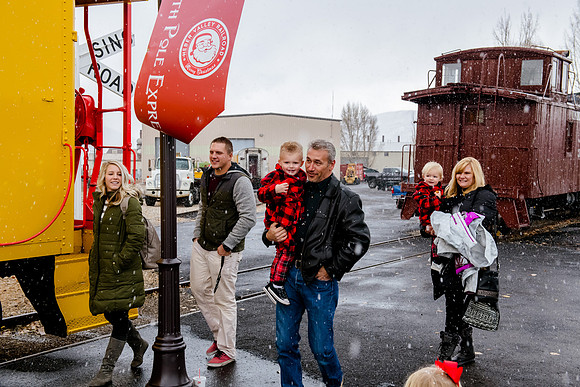 Family Portraits 11-24-2018_DSC5640