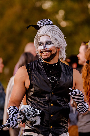 Birdlesque Takes Flight: Burlesque Meets Nature at Tracy Aviary’s Fundraising Cabaret