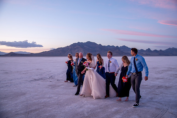 Heather Ohman & Chad Winget’s Windswept Wedding Adventure at the Utah Salt Flats021365