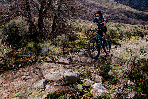 Velo 202138424