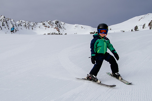 Family Ski at Snowbasin 4-5-17-7010