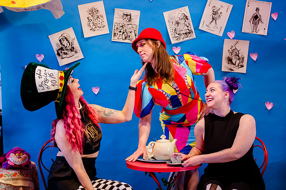 Mad Hatter's Tea Party112668