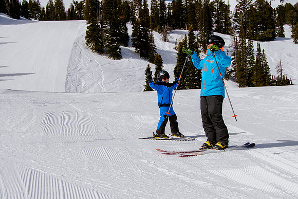 Family Ski at Snowbasin 4-5-17-8752