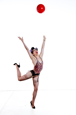 Pin-Up Revival: Madazon Can-Can’s Makeup & Posing Masterclass