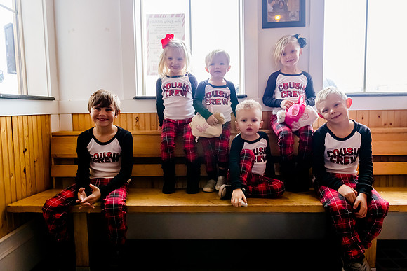 Family Portraits 11-24-2018_DSC5865