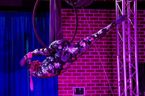 Kiki Cabaret 39695