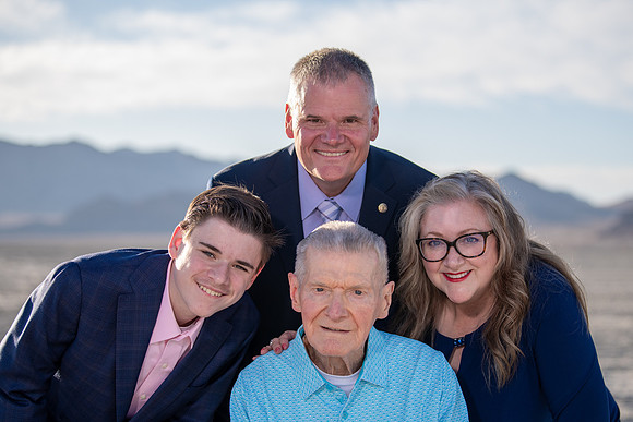 Family Portraits with Rebecca Ory-Hernandez at the Utah Salt Flats