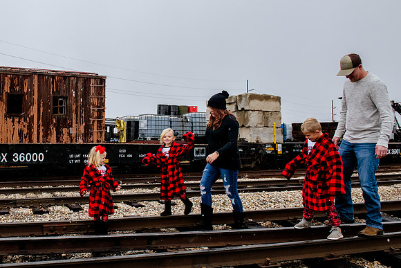 Family Portraits 11-24-2018_DSC5391