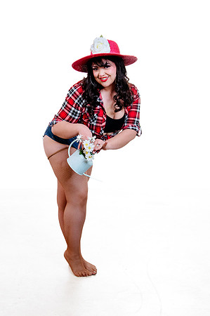 Pin-Up Revival: Madazon Can-Can’s Makeup & Posing Masterclass