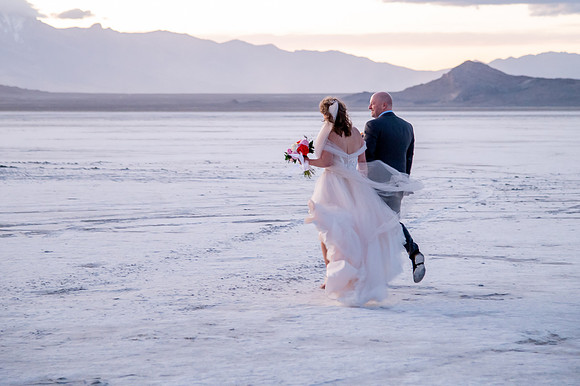 Heather Ohman & Chad Winget’s Windswept Wedding Adventure at the Utah Salt Flats021411