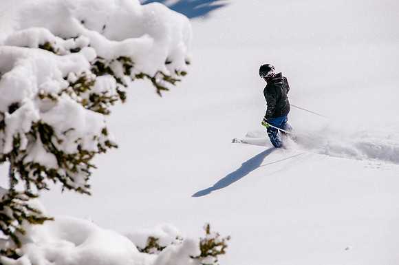 Skiing in the deep stuff at Snowbird-9049