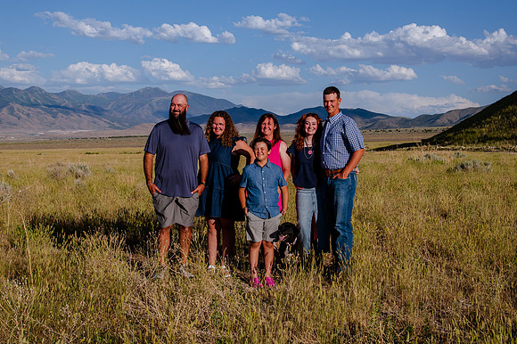 Lund Family Photo Session: Capturing Memories in the West Utah Desert at Sunset