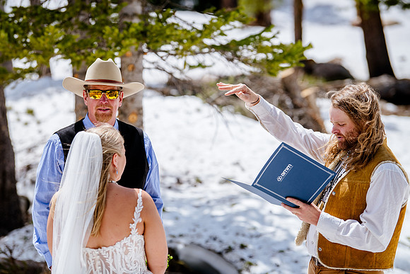 now in June: Megan Collins and Seth Underwood's Mountain Wedding