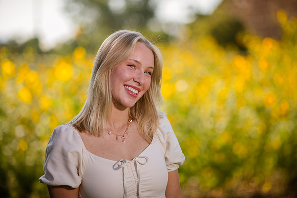 Family Portraits at Wheeler Farm: Alicia Peterson's Blended Family in the Glow of Sunset