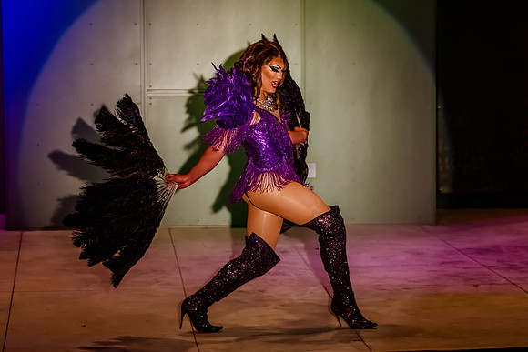 Birdlesque Takes Flight: Burlesque Meets Nature at Tracy Aviary’s Fundraising Cabaret